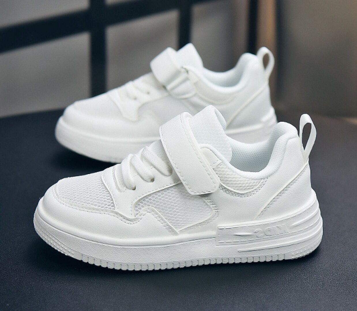 Lightweight PU Leather Mesh White Shoes #2401